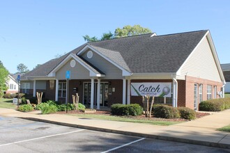 The Parker at One25 in Lagrange, GA - Foto de edificio - Building Photo