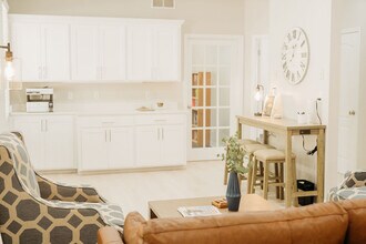 Pebblebrooke Villas in Basehor, KS - Building Photo - Building Photo