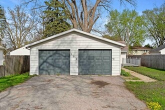 120 N 18th St in Chesterton, IN - Building Photo - Building Photo