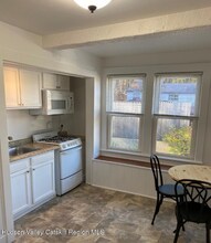 353 Main St in Cairo, NY - Building Photo - Building Photo