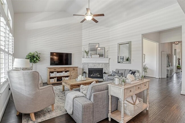 8910 Vineyard Valley Ct in Tomball, TX - Building Photo - Building Photo