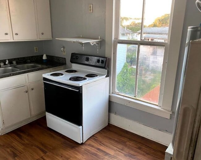 2806 Avenue M 1/2 in Galveston, TX - Building Photo - Building Photo
