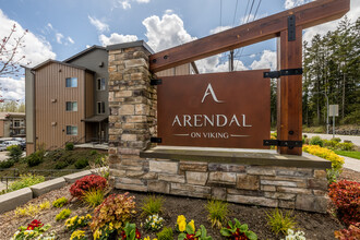 Arendal in Poulsbo, WA - Foto de edificio - Building Photo