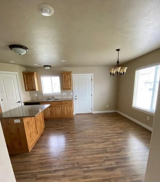 property at 543 Countryside Ave