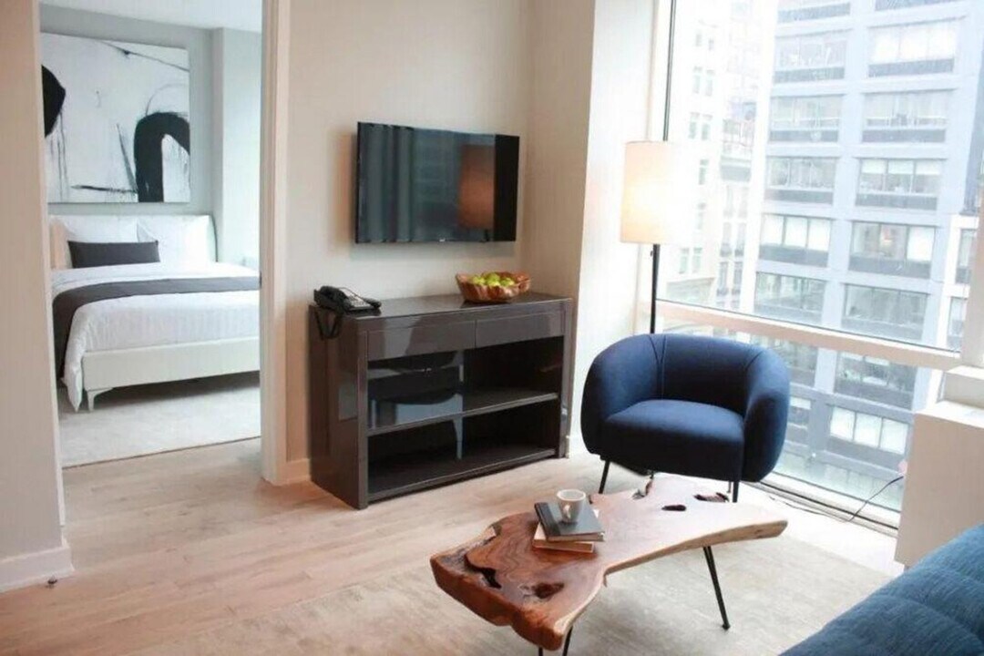 232 7th Ave in New York, NY - Building Photo