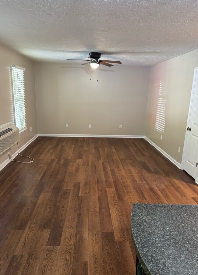 property at 131 Lancelot Ct
