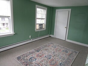 216 Irving St in Framingham, MA - Building Photo - Building Photo