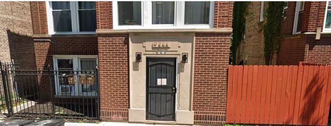 7305 S Yates Blvd in Chicago, IL - Building Photo - Building Photo