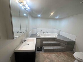 3100 SE 122nd Ave in Portland, OR - Building Photo - Building Photo