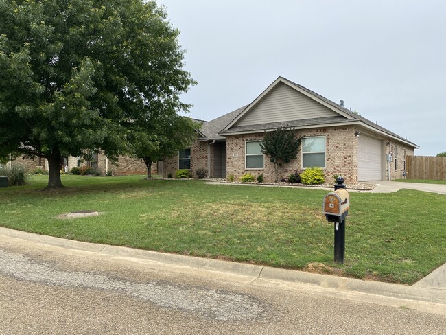 12 Copper Ridge Rd in Texarkana, TX - Foto de edificio - Building Photo