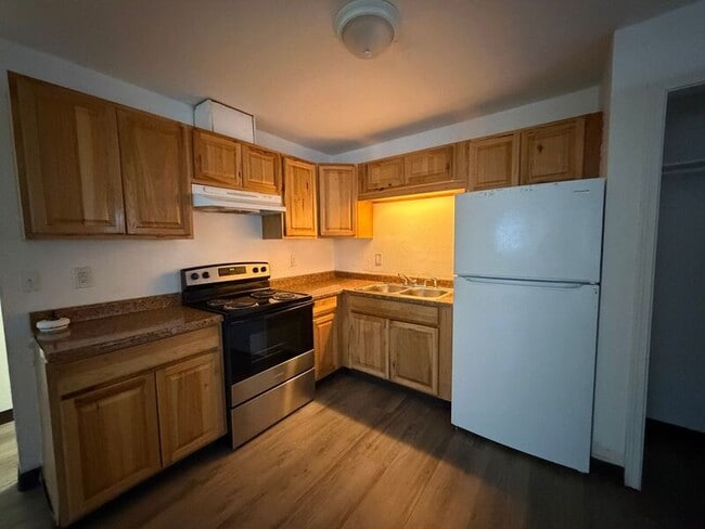 property at 138 N Klevin St