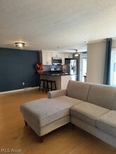 3447 Wyoga Lake Rd in Stow, OH - Building Photo - Building Photo