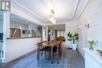 119 Lascelles Blvd in Toronto, ON - Building Photo - Building Photo