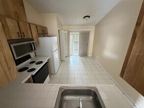 2714 Adela Ave in Orlando, FL - Building Photo - Building Photo