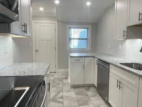17 Court St in Woburn, MA - Building Photo - Building Photo