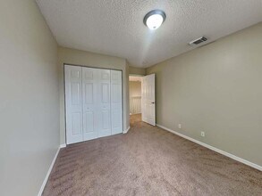 16290 SW 9th St in Pembroke Pines, FL - Building Photo - Building Photo