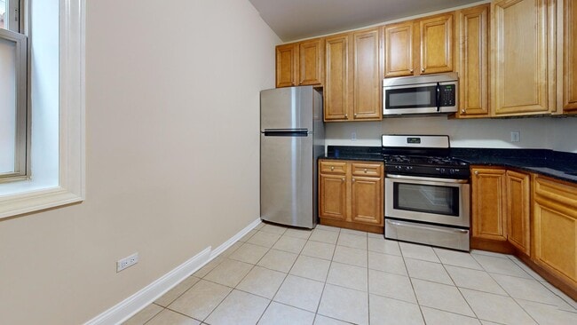 3508 W Cortland St in Chicago, IL - Building Photo - Building Photo