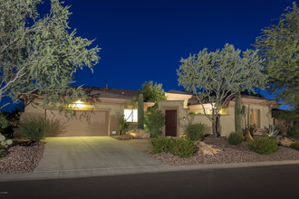 42203 N Caledonia Way in Anthem, AZ - Foto de edificio - Building Photo