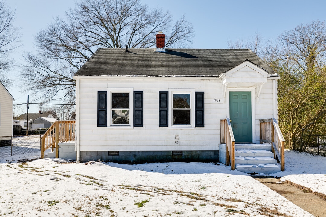 1815 Elkridge Ln in Richmond, VA - Building Photo