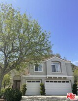 1939 Calle Dulce in Glendale, CA - Building Photo