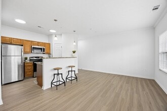 Fieldstone* in Beavercreek, OH - Foto de edificio - Building Photo