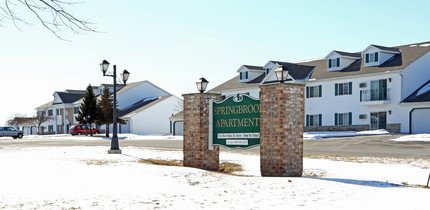 Springbrook Apartments in Waupun, WI - Building Photo - Building Photo