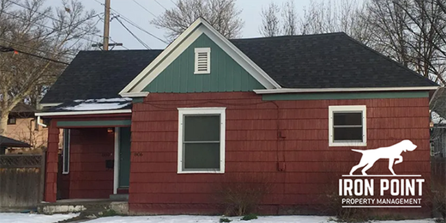 property at 806 N 15th St