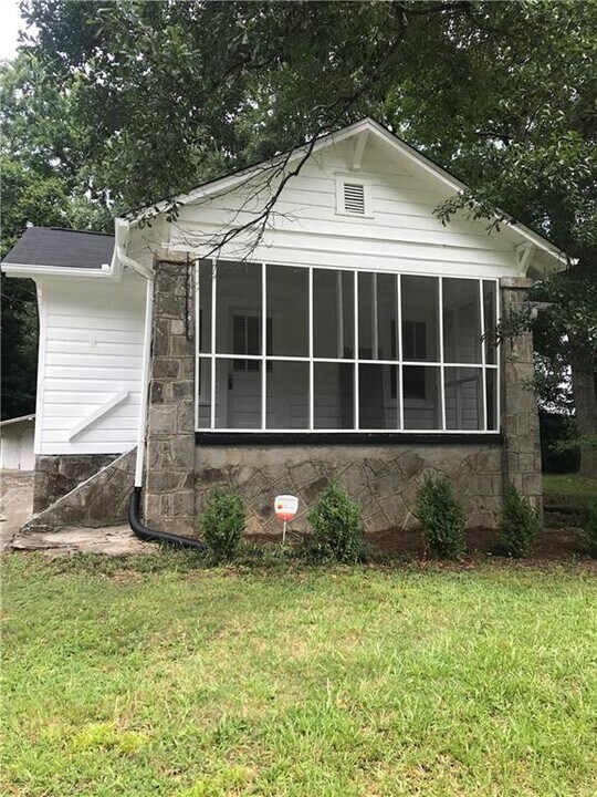 1603 Tallulah St NW in Atlanta, GA - Building Photo