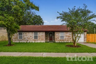 2663 Kenwood Dr E in Jacksonville, FL - Building Photo