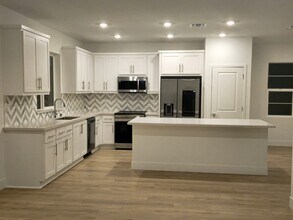 3275 Workman Ave in Lathrop, CA - Building Photo - Building Photo