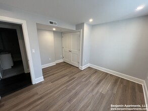 78 North Beacon St, Unit 1 in Boston, MA - Building Photo - Building Photo