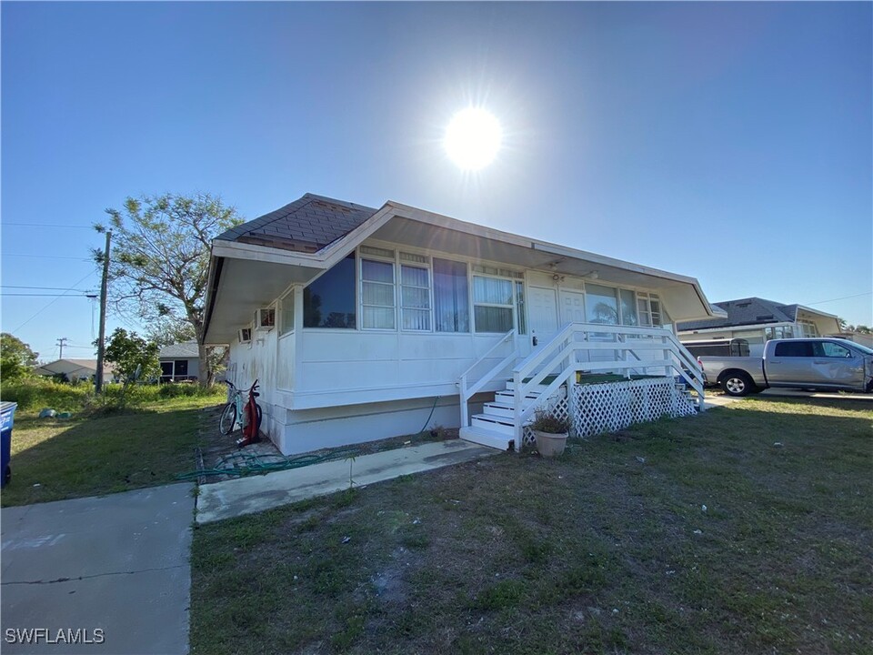 17367-17369 Dowling Dr in Ft. Myers, FL - Foto de edificio