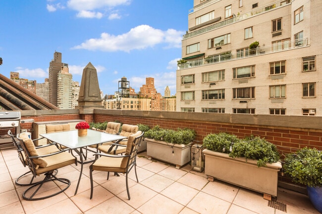 property at 188 E 70th St