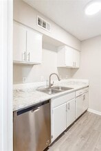 2728 N Buckner Blvd in Dallas, TX - Building Photo - Building Photo