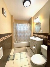 812 Grand St in Jersey City, NJ - Building Photo - Building Photo