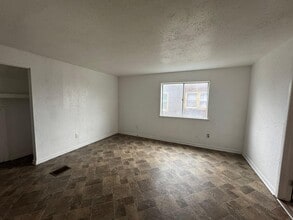 14925 Mendota St in Detroit, MI - Building Photo - Building Photo