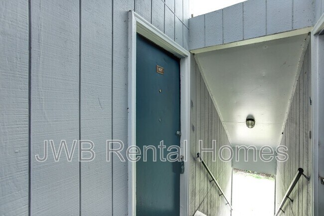 10825 Key Haven Blvd in Jacksonville, FL - Building Photo - Building Photo