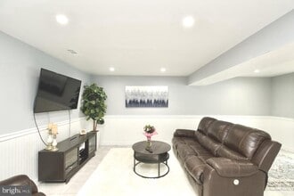 5576 Neddleton Ave in Woodbridge, VA - Building Photo - Building Photo