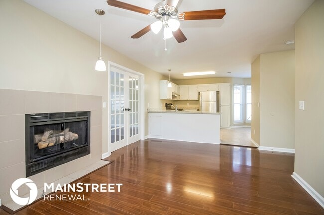 4296 Brackenwood Dr in Nashville, TN - Foto de edificio - Building Photo