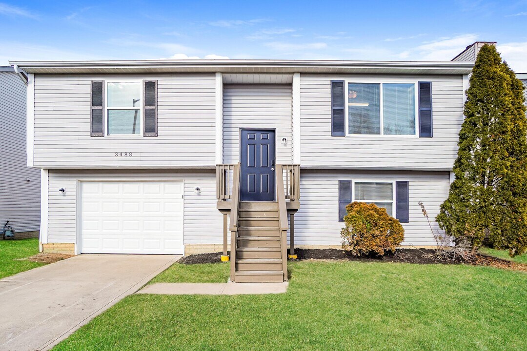 3488 Rocky Rd in Columbus, OH - Building Photo