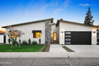 4002 N 33rd Pl in Phoenix, AZ - Building Photo - Building Photo