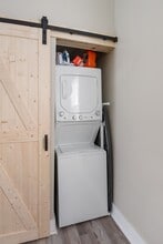 3016 Hackberry St in Cincinnati, OH - Building Photo - Building Photo