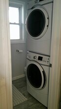 876 Adams St, Unit 3 BED CLEANN Free water in Boston, MA - Building Photo - Building Photo