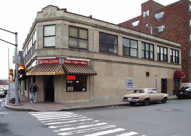 16 Union Sq in Somerville, MA - Building Photo - Other
