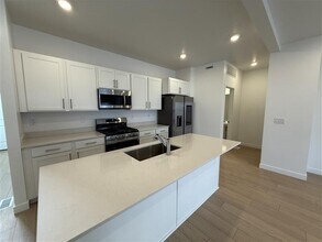 1514 W Bright Eyes Ln in Saratoga Springs, UT - Building Photo - Building Photo