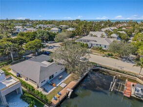 1499 3rd St S in Naples, FL - Building Photo - Building Photo