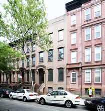 407 Clinton St in Brooklyn, NY - Building Photo - Building Photo