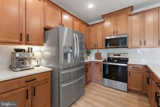 10439 Ratcliffe Trl in Manassas, VA - Building Photo - Building Photo