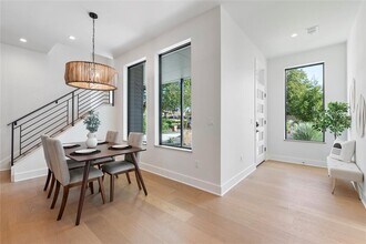 2109 Wordsworth Dr in Austin, TX - Building Photo - Building Photo