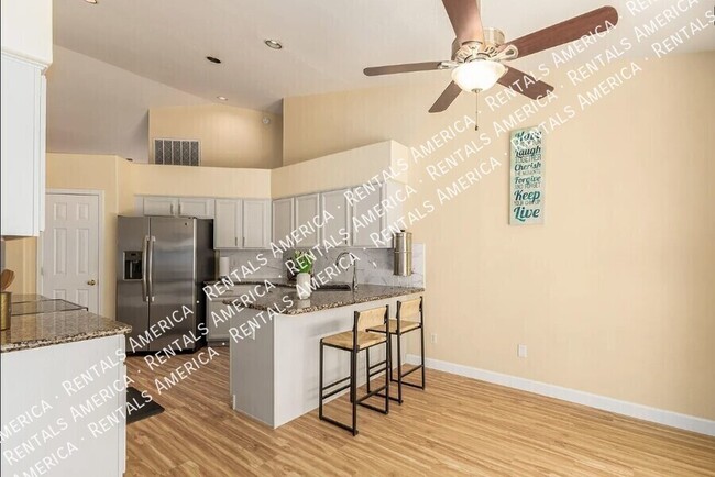 property at 6071 W Shannon St